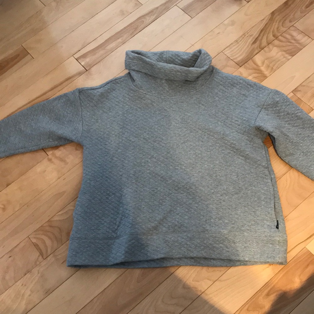 Grey sweater